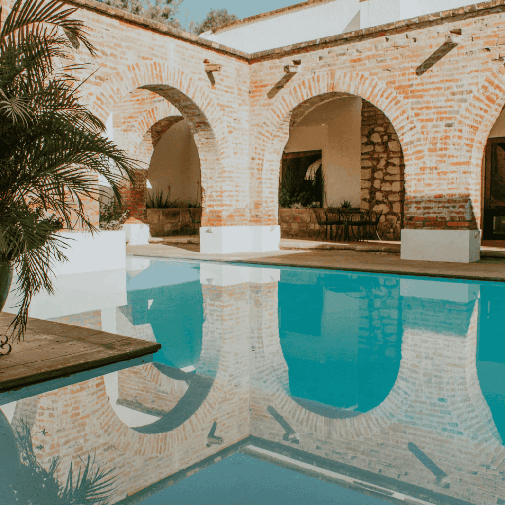 Mantenimiento de piscinas en Sant Just Desvern